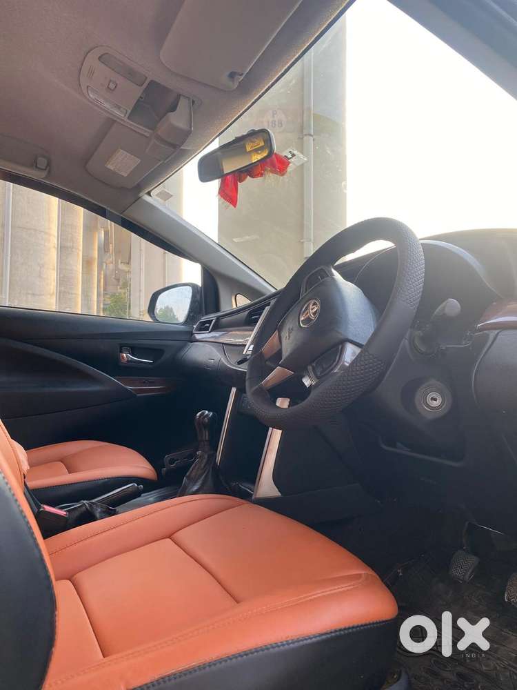 Toyota Innova Crysta 2.4 Gx Mt 8s, 2016, Diesel