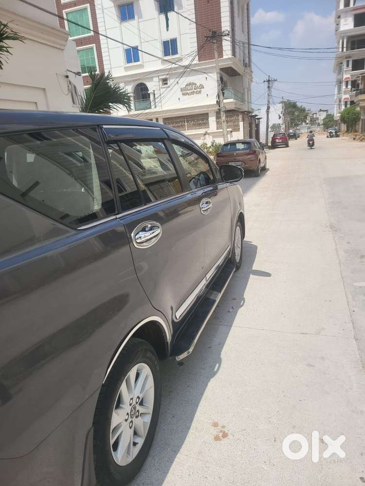 Toyota Innova Crysta 2016 Diesel Manual