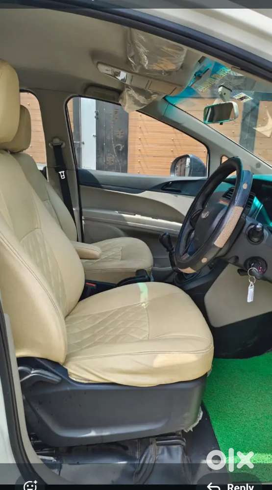 Mahindra Marazzo 2022 Diesel 195000 Km Driven