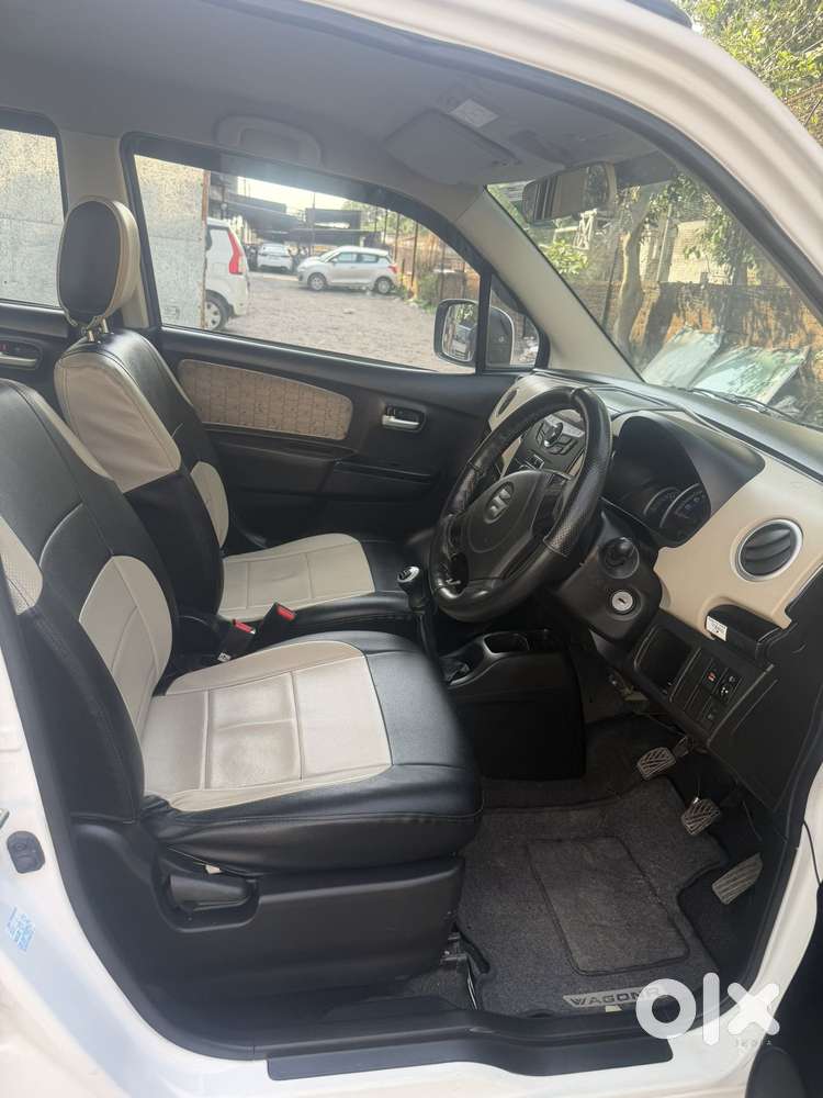 Maruti Suzuki Wagon R Vxi 1.0, 2017, Petrol