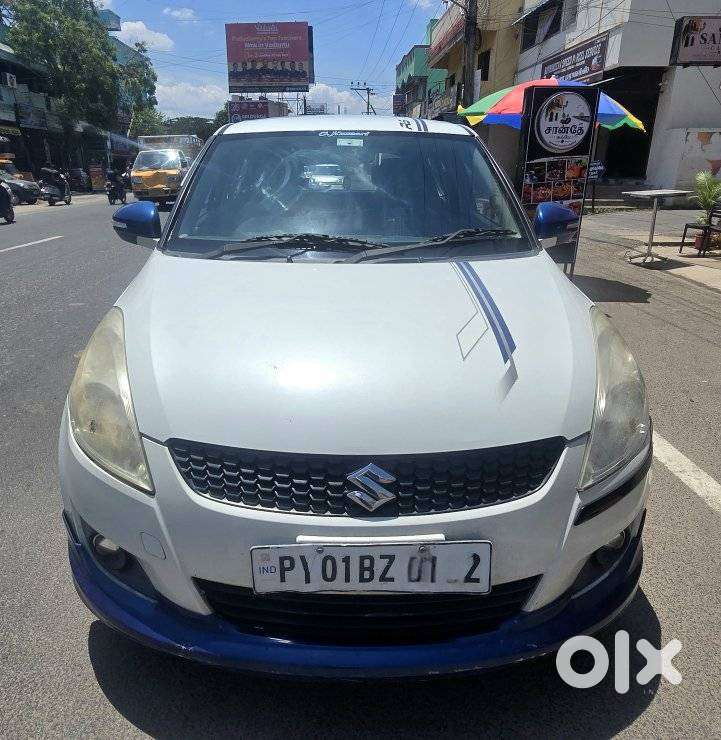 Maruti Suzuki Swift Vxi 1.2 Abs Bs-iv, 2013, Petrol
