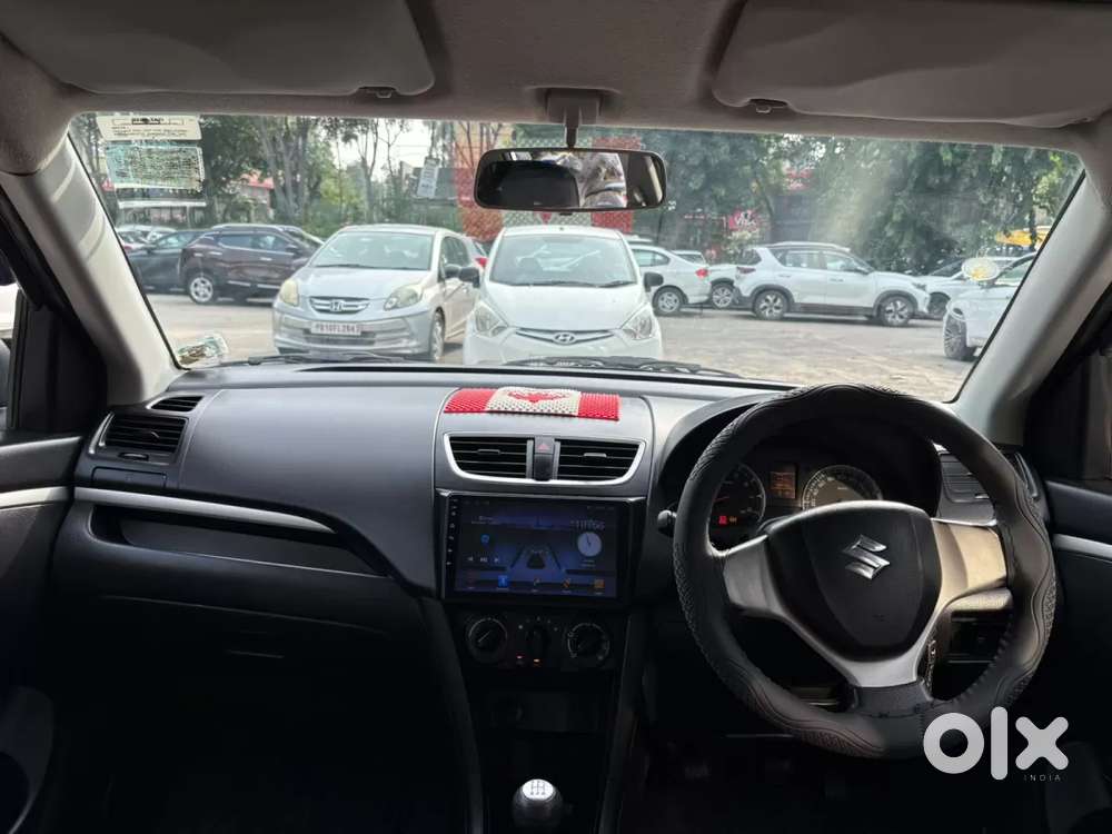Maruti Suzuki Swift Vxi, 2016, Petrol