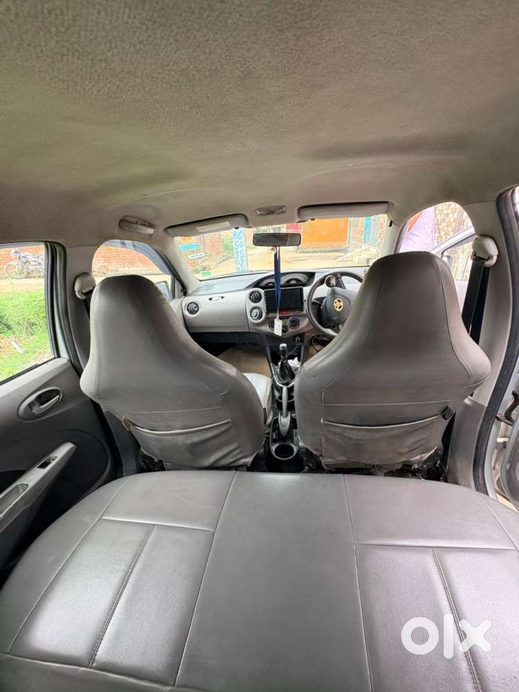 Toyota Etios 2011 Petrol Well Maintained