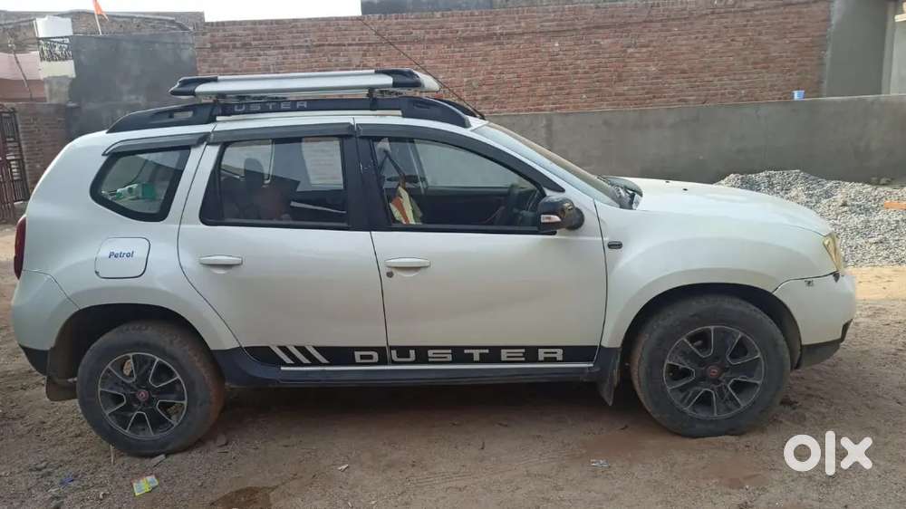 Renault Duster 2018 Petrol Well Maintained
