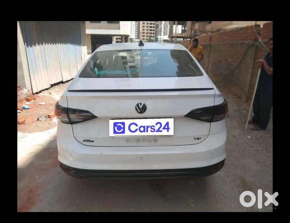 Volkswagen Virtus 2025 Petrol 13000 Km Driven