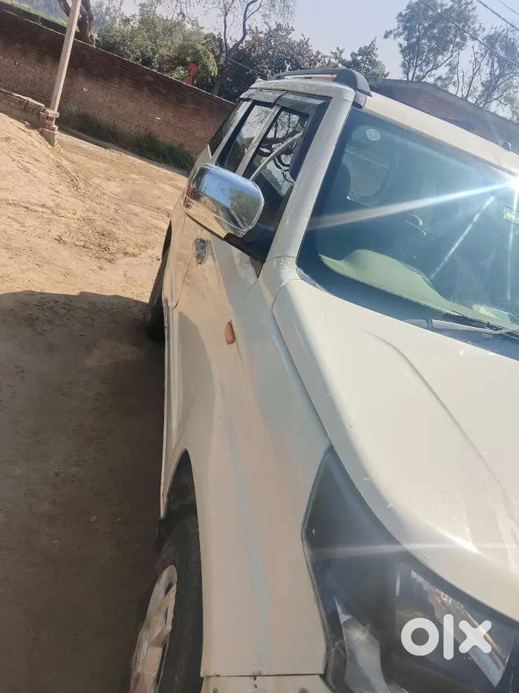 Mahindra Tuv 300 2019