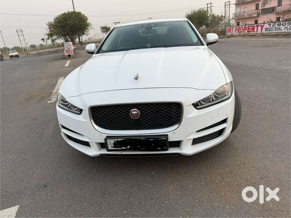 Jaguar Xe 2017 Petrol Well Maintained