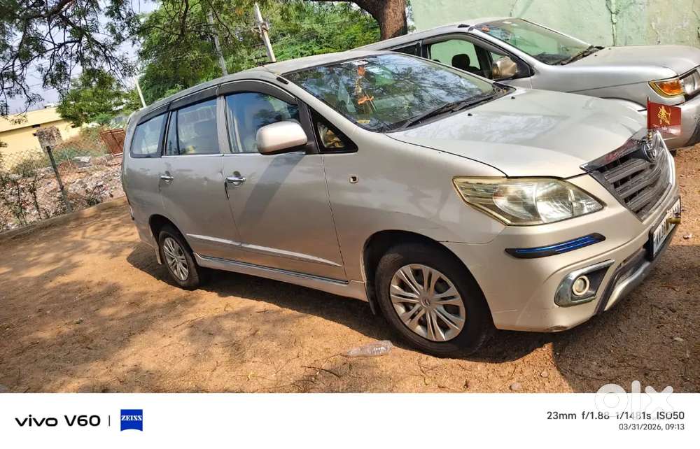 Toyota Innova 2016 Diesel Well Maintained