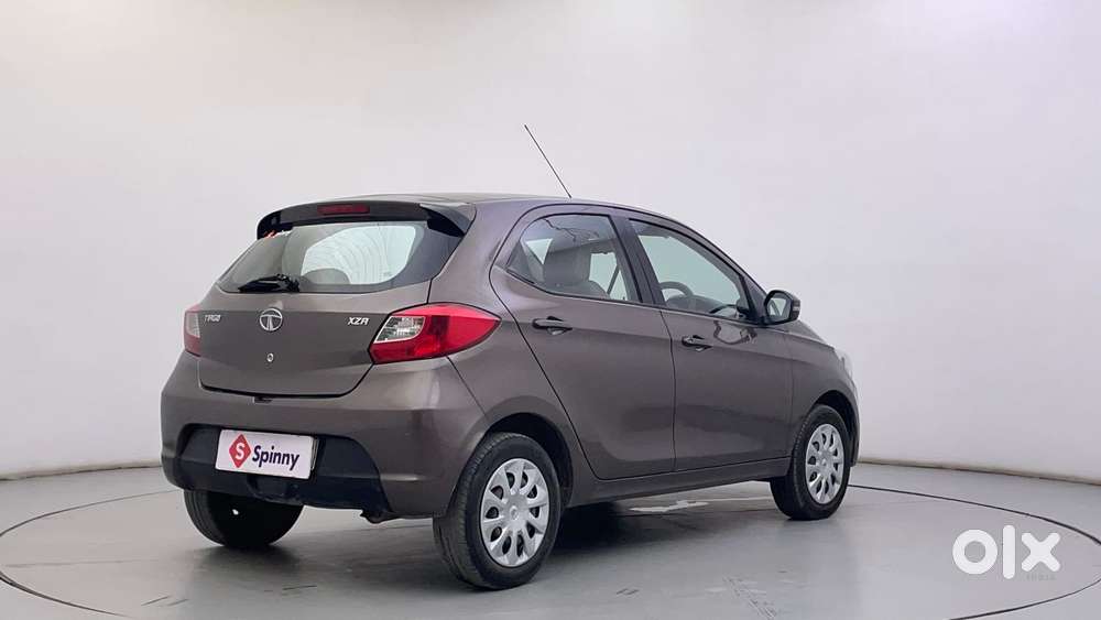 Tata Tiago Xza, 2018, Petrol