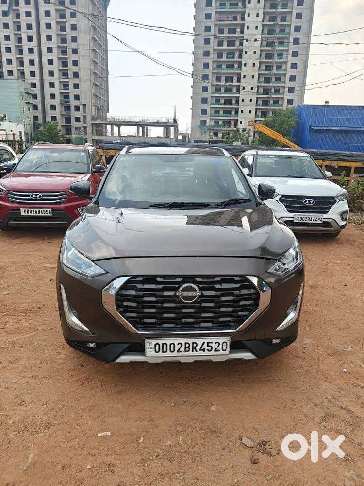 Nissan Magnite 1.0 Xv Premium Dual Tone, 2021, Petrol