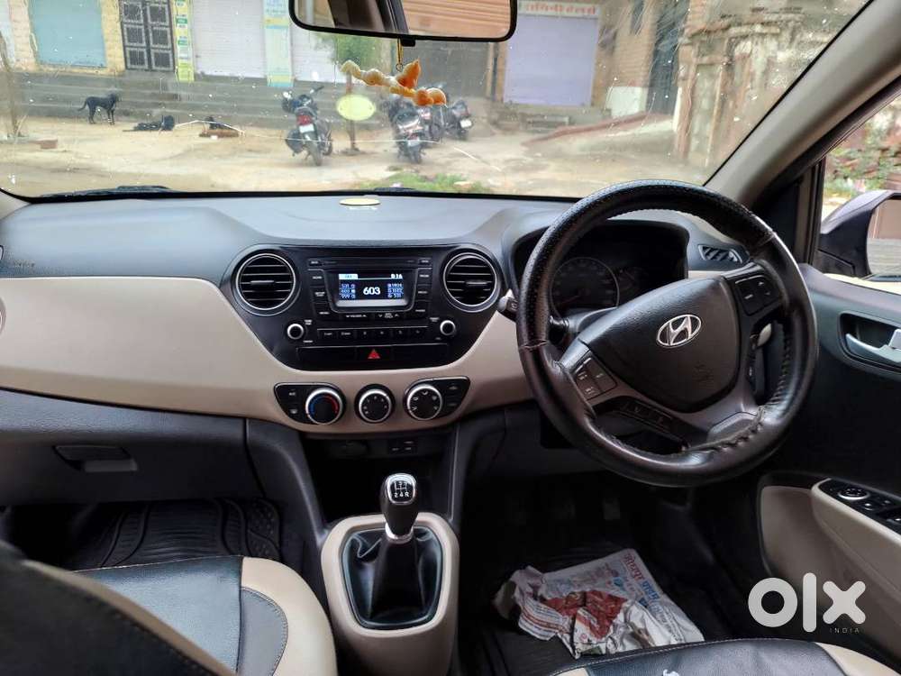 Hyundai Grand I10 Sportz, Dec 2016 Model, New Tyres, Full Insurancee