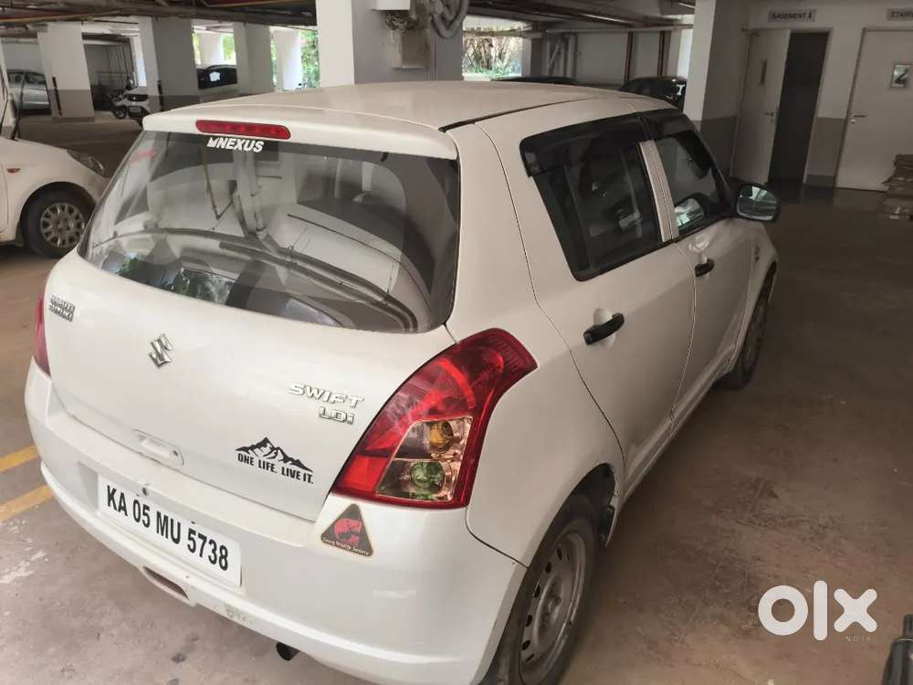 Maruti Suzuki Swift 2011