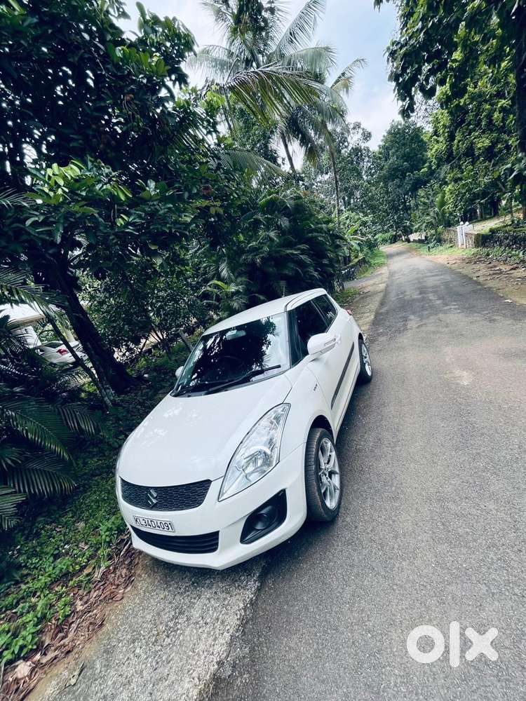 Maruti Suzuki Swift Vxi 2015