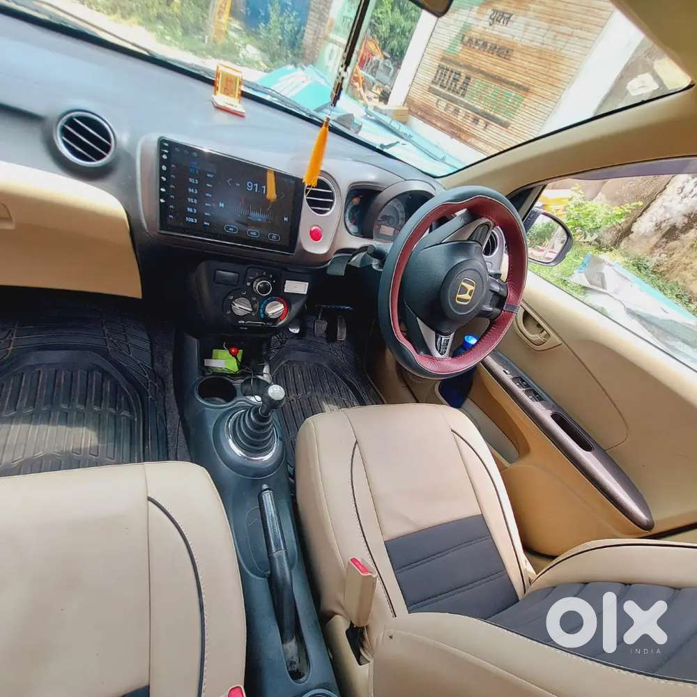 Honda Brio Beautiful Modified Petrol Mt 2nd 2012