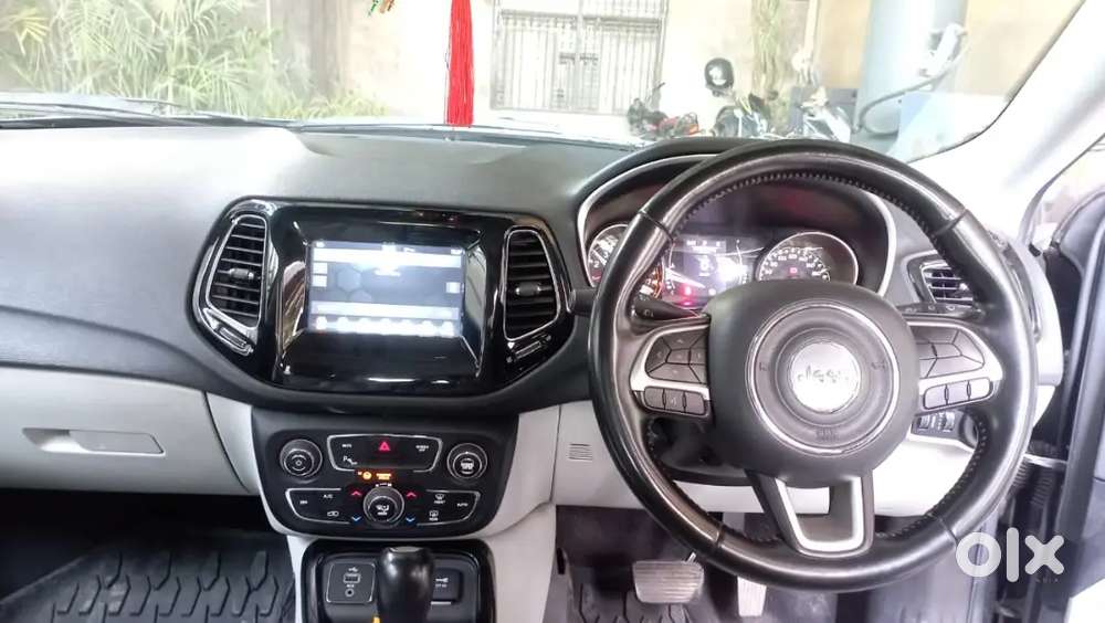Jeep Compass 2018 Petrol 120000 Km Driven  Well Maintained