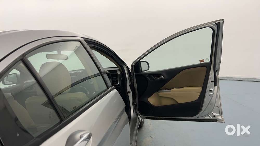 Honda City I-vtec S, 2016, Petrol