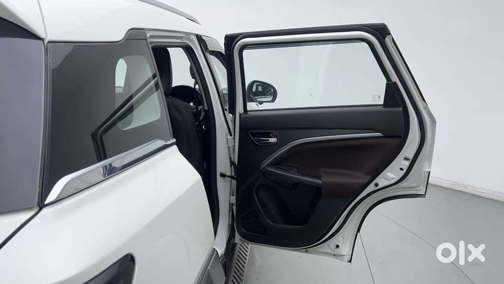 Maruti Suzuki Brezza Zxi Plus At, 2023, Petrol