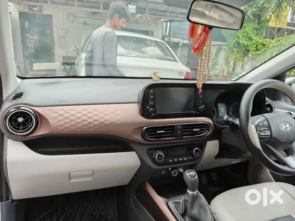 Hyundai Aura Sx Cng Manual 2026