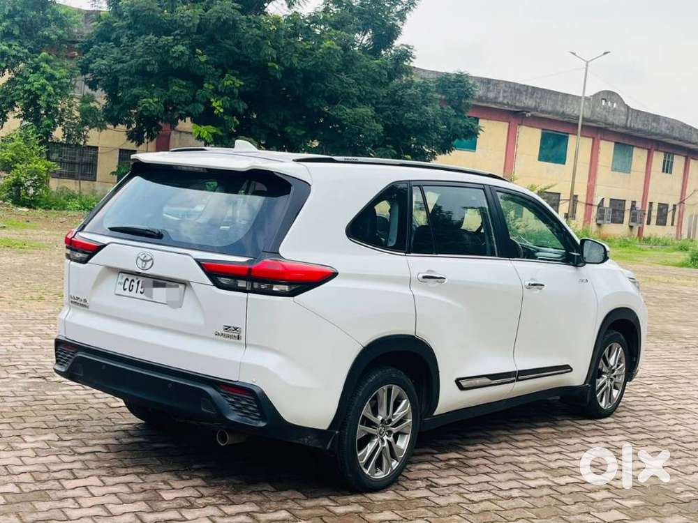 Toyota Innova Hycross 2.0 Zx Hybrid 7 Str, 2024, Electric