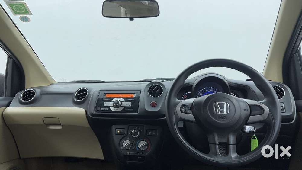 Honda Brio Vx Mt, 2015, Petrol