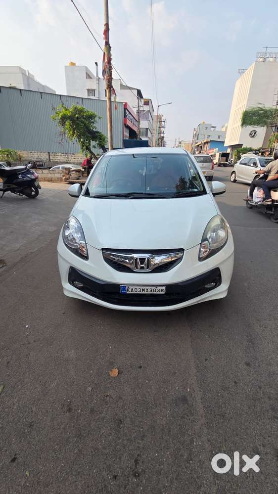 Honda Brio 2013-2016 Vx O At, 2015, Petrol