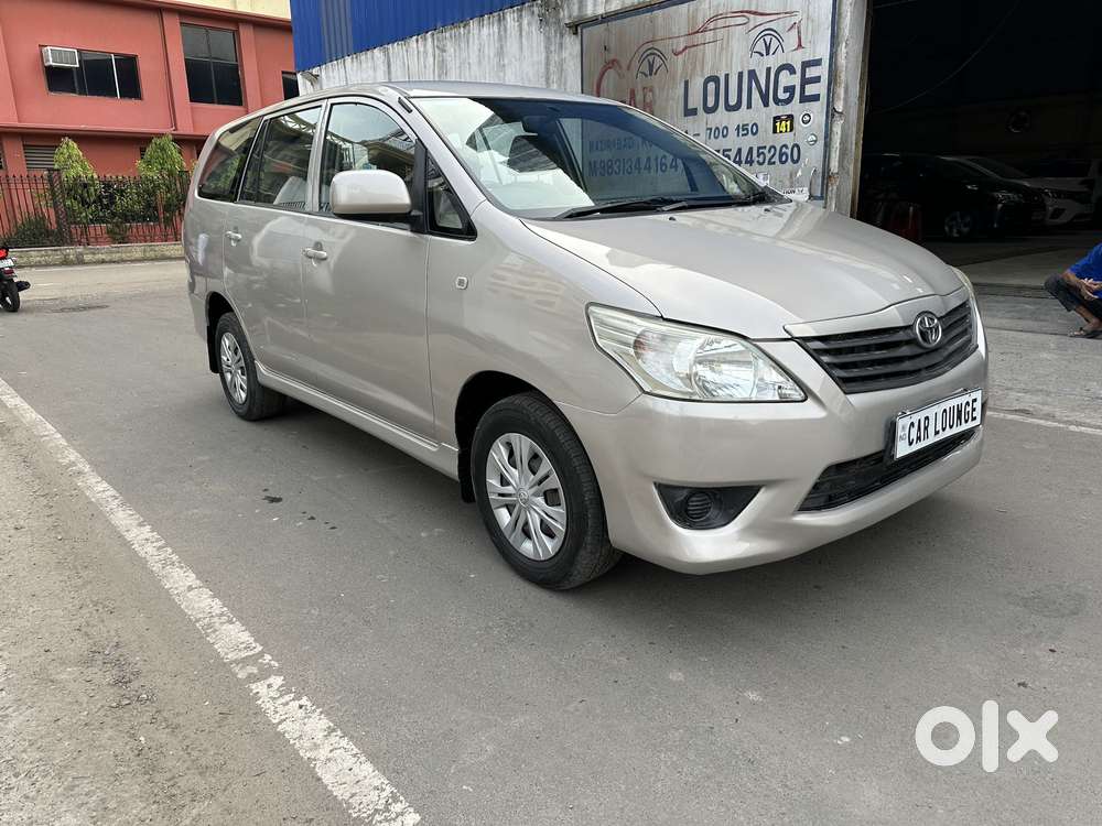 Toyota Innova 2.5 G (diesel) 8 Seater, 2012, Diesel