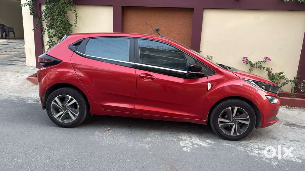 Tata Altroz Xz Plus (s), 2021, Petrol