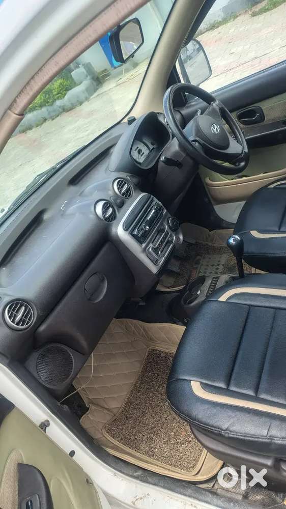 Hyundai Santro Xing Gls Plus 2011