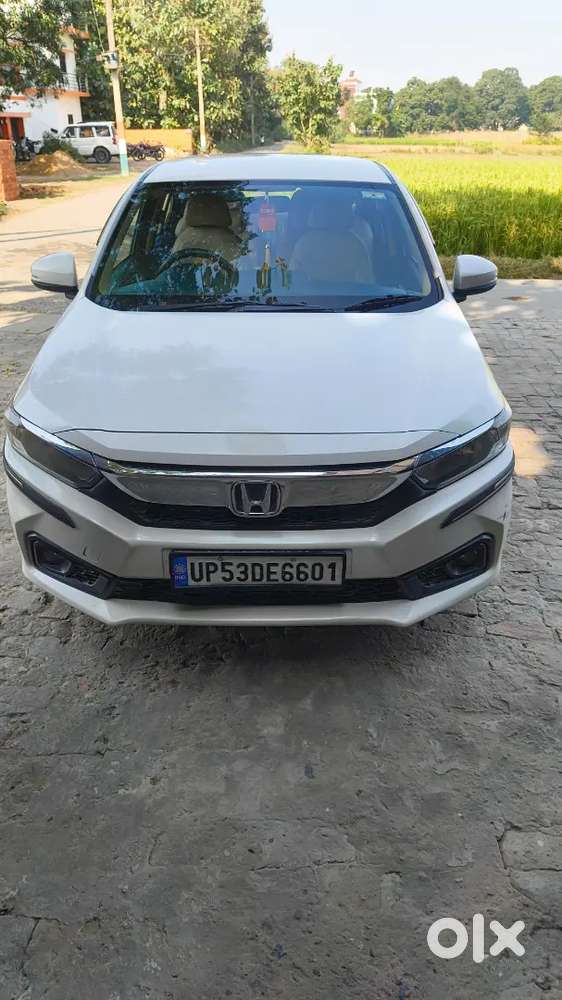 Honda Amaze डीज़ल 2019