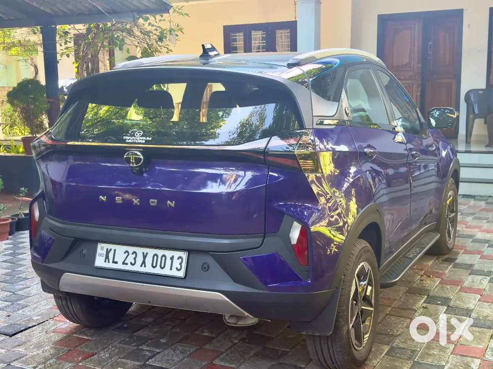 Tata Nexon 2024 Fearless Purple Petrol Automatic