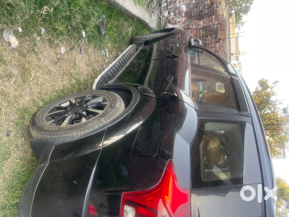 Mahindra Top Variant Automatic Drive Push Button Start