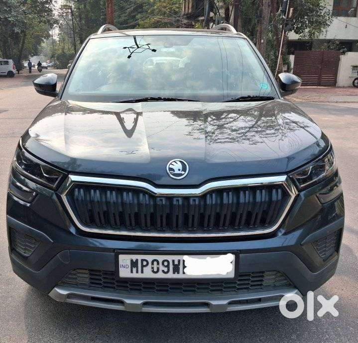 Skoda Kushaq 1.0 Tsi Style At (6 Airbags), 2022, Petrol
