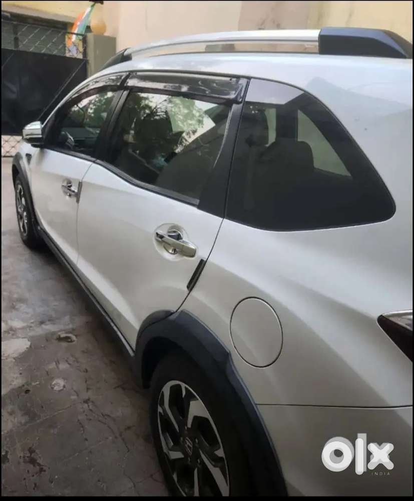 Honda Br-v 2016 Diesel Well Maintained.