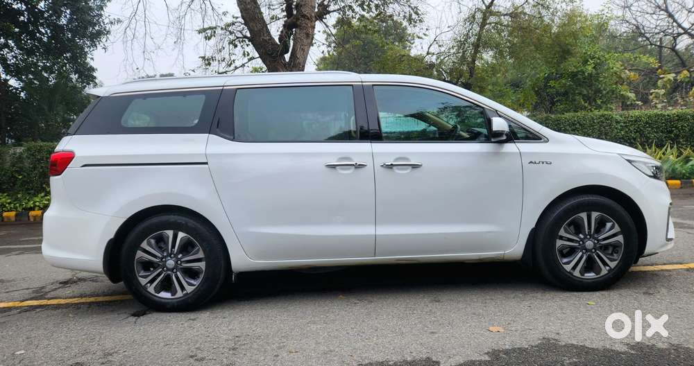 Kia Carnival Prestige, 2021, Diesel