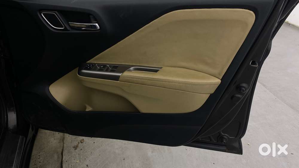 Honda City I-vtec Zx, 2019, Petrol