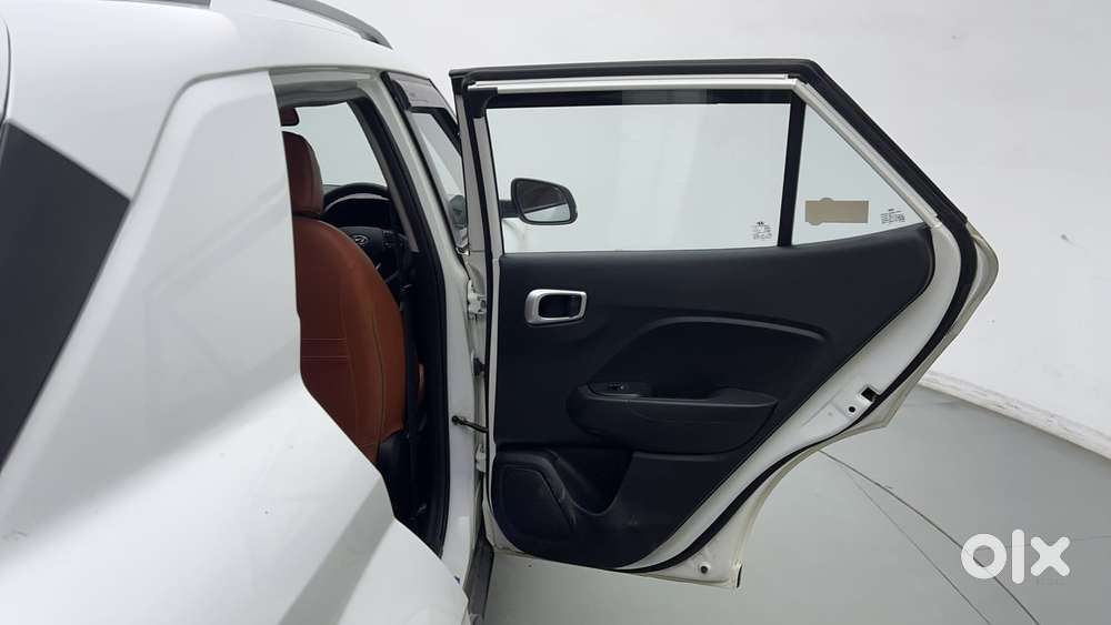 Hyundai Venue Sx Plus Turbo Dct, 2019, Petrol