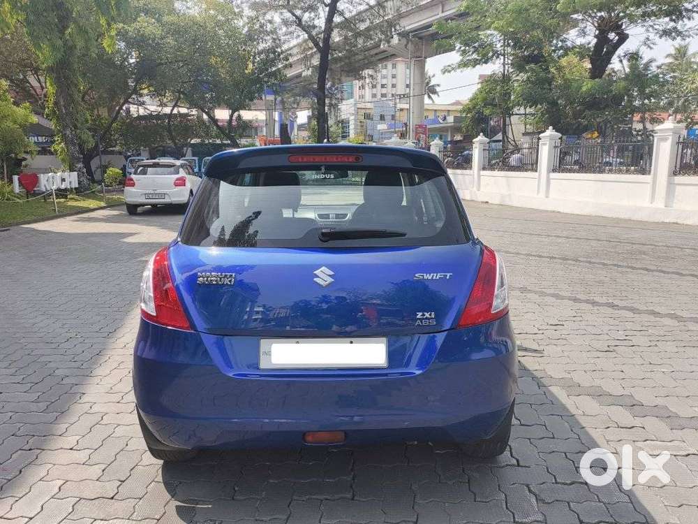 Maruti Suzuki Swift 2018 Zxi Plus, 2013, Petrol
