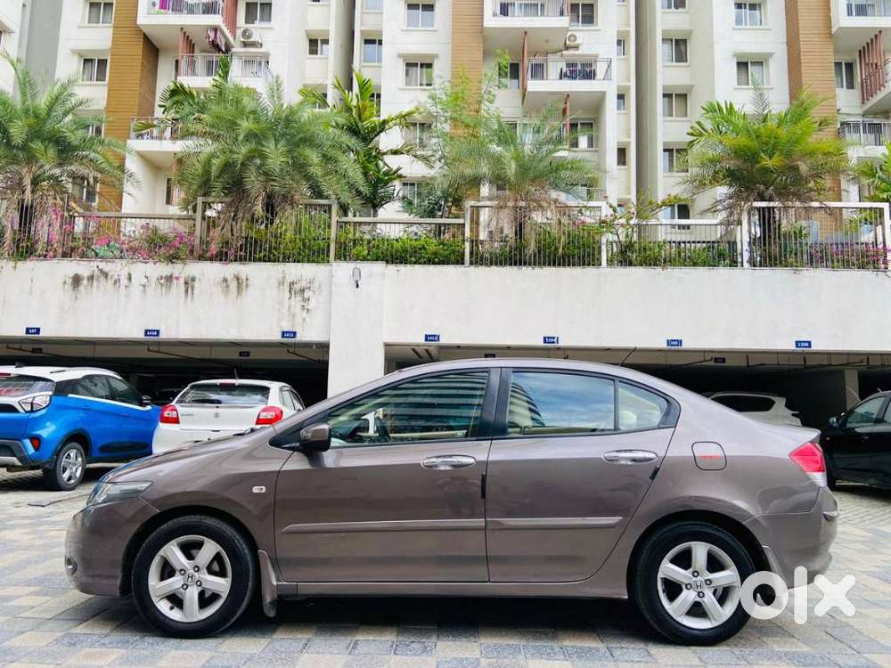 Honda City V At, 2011, Petrol