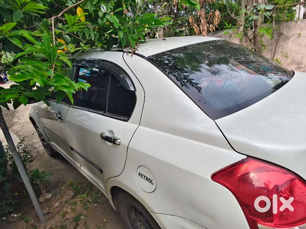 Maruti Suzuki Dzire 2010