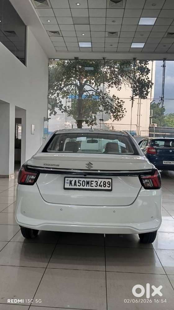 Maruti Suzuki Swift Dzire Vxi At Optional, 2025, Petrol