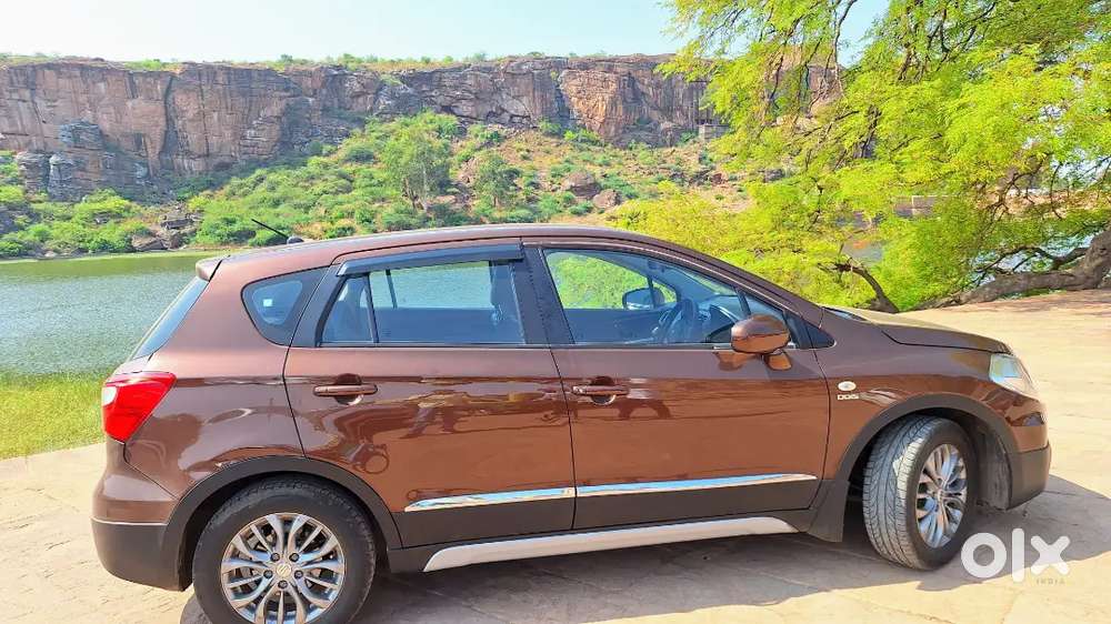 Maruti Suzuki S-cross 2017 Diesel Well Maintained