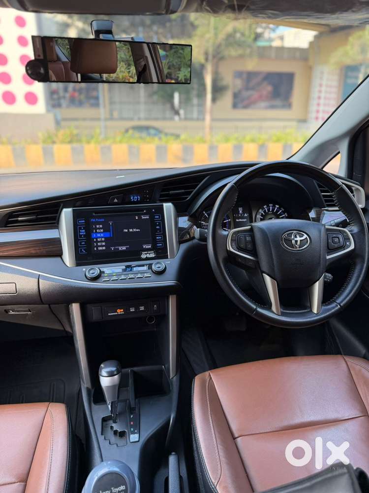 Toyota Innova Crysta 2.8z Automatic, 2018, Diesel