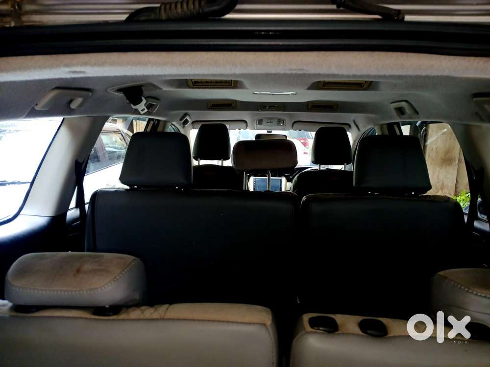 Toyota Innova Crysta 2.8 Gx At, 2016, Diesel