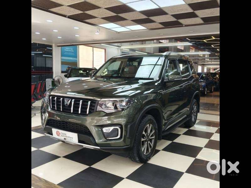 Mahindra Scorpio N Z8 Petrol At 7 Str, 2024, Petrol