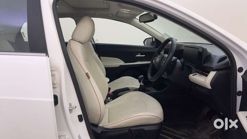 Hyundai Verna 1.5 Sx (o) Petrol Mt, 2024, Petrol