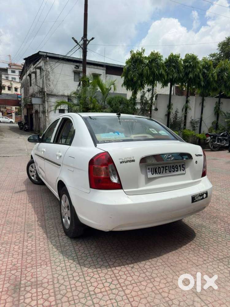 Hyundai Verna Vtvt 1.6 Sx, 2009, Petrol