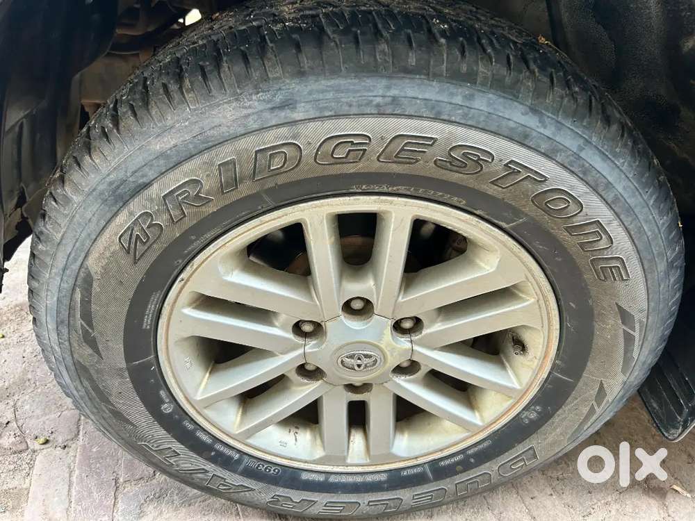 Toyota Fortuner 4×4 Well Maintained