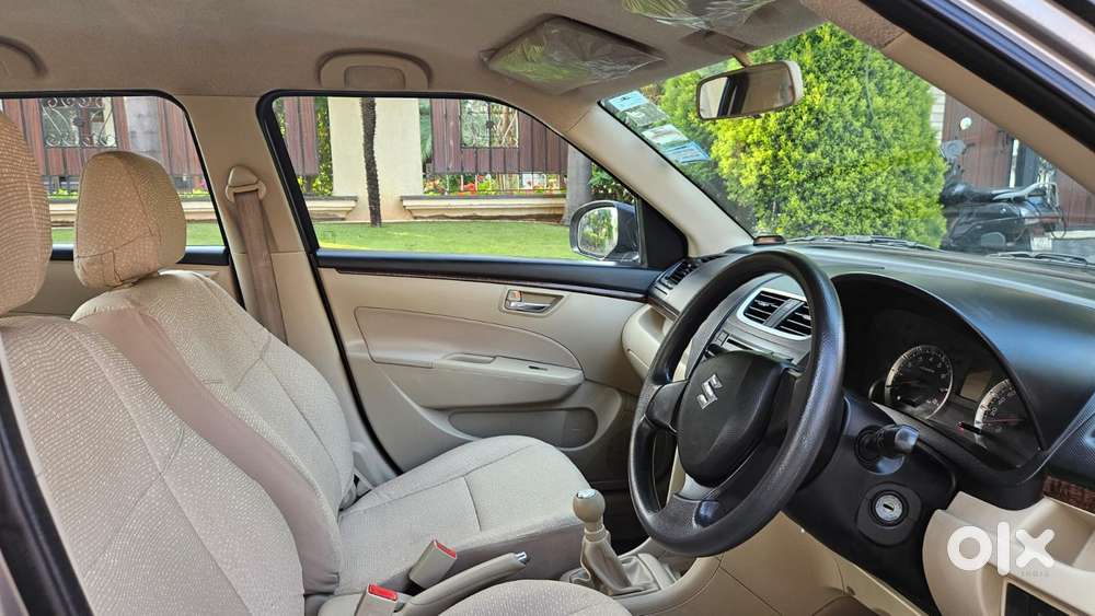 Maruti Suzuki Swift Dzire Vxi Optional, 2015, Petrol