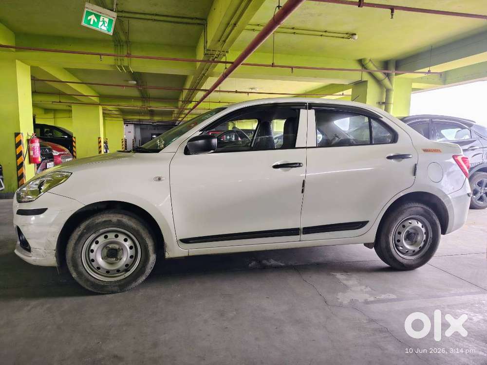 Maruti Suzuki Dzire 2024 Petrol 63000 Km Driven