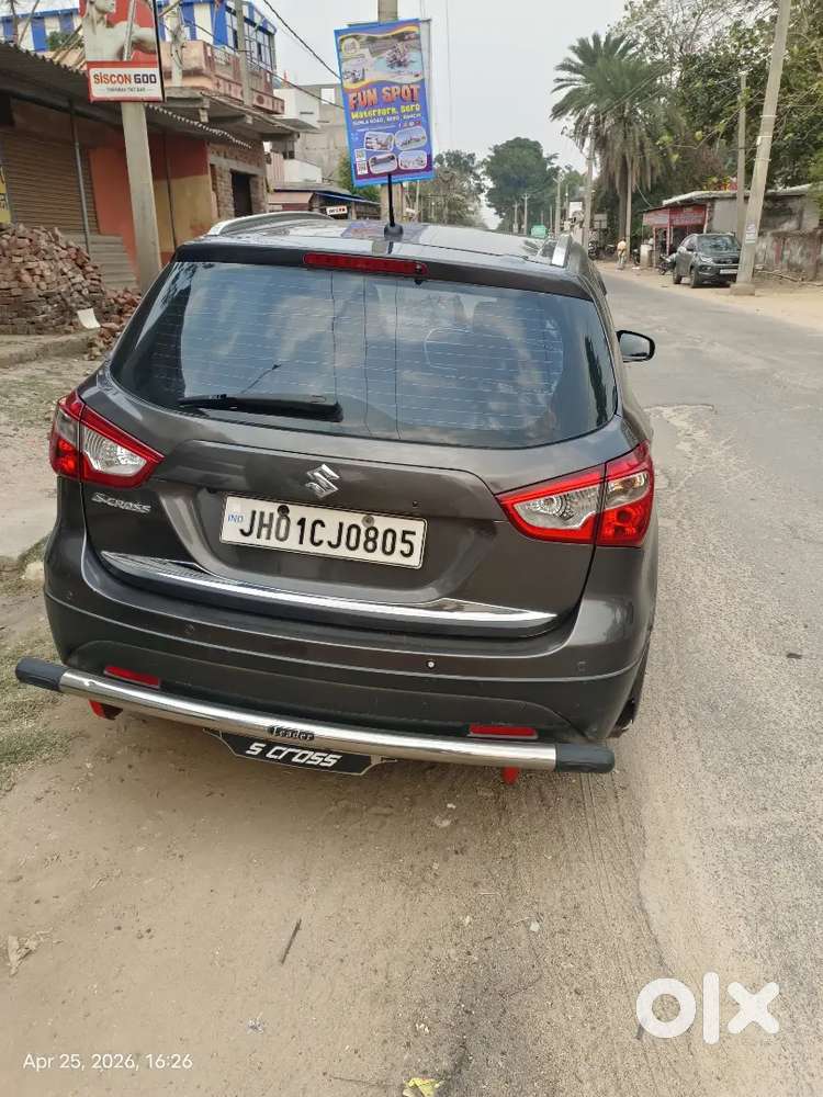 Maruti Suzuki S-cross 2017 Diesel Well Maintained